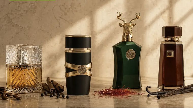 Frascos da Zahir Parfum